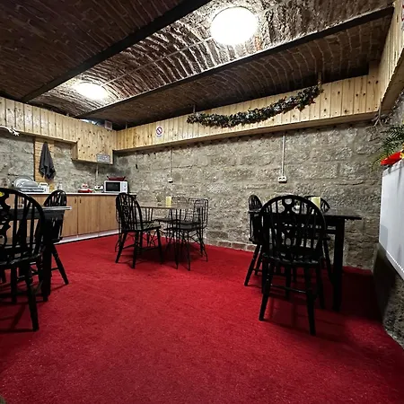 Ana House Of Rest 克卢日-纳波卡