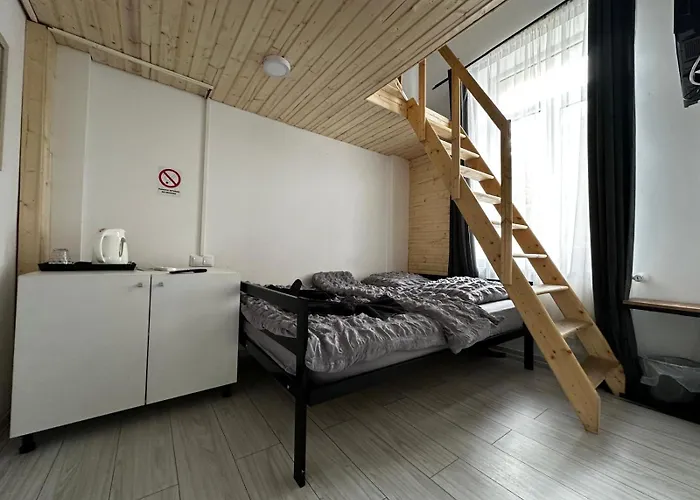 Ana House Of Rest 克卢日-纳波卡