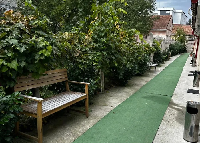 招待所 Ana House Of Rest 3*