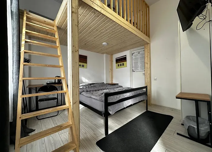 Ana House Of Rest 招待所 3*